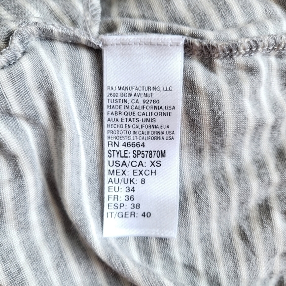 New Splendid Soft Sweet Grey Stripe Knit Casual Shorts Romper/Swim Cover-Up XS - Picture 9 of 10